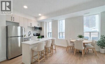 Building Photo - 267 Pelissier St