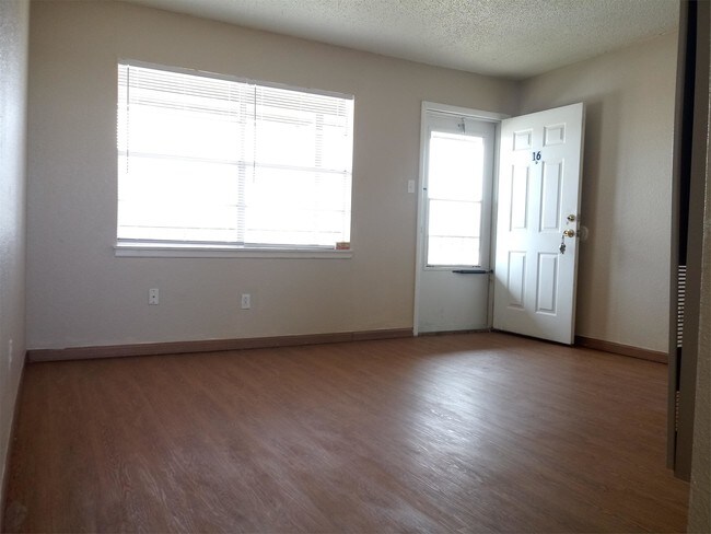 Foto del edificio - 3525 Sheridan St