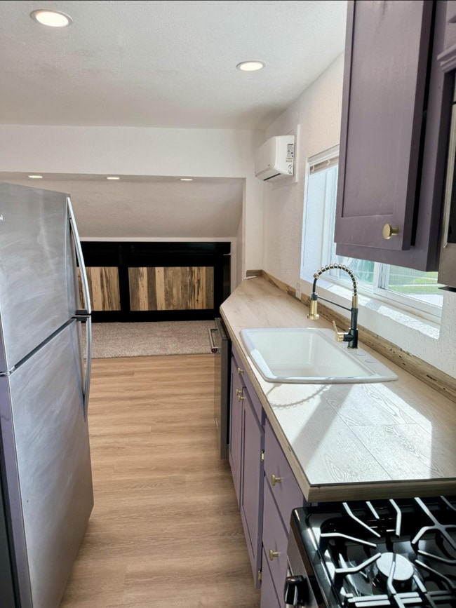 Building Photo - "Cozy 1-Bedroom Retreat in Prime Nampa Loc...