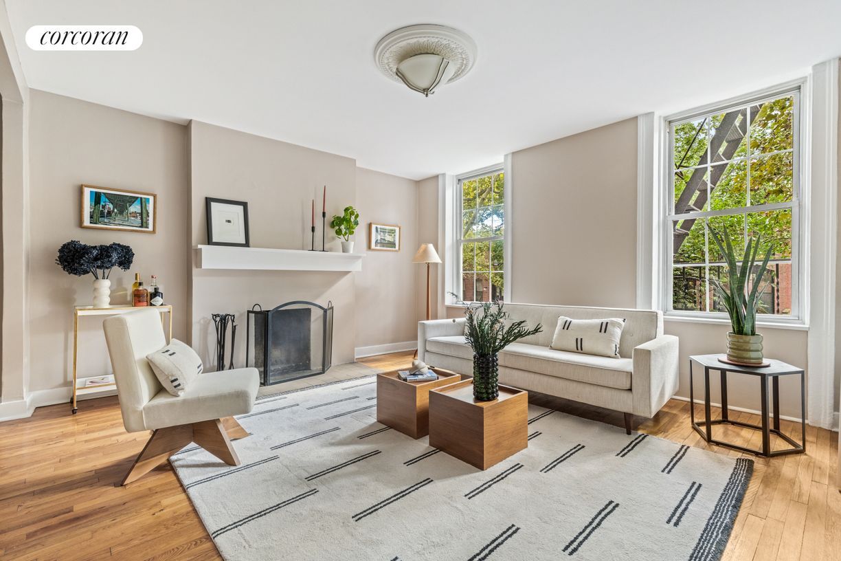 Foto principal - 83 Douglass St