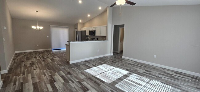 Building Photo - 22 Pine Course Loop