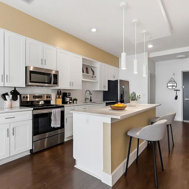 Foto del edificio - 2407 8th Ave S