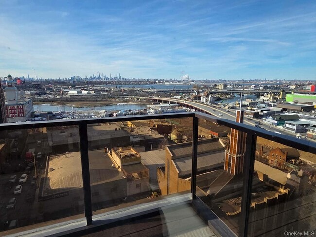 Building Photo - 36-21 Prince St