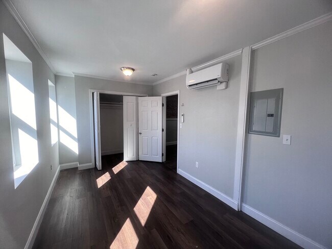 Foto del edificio - 315 Meridian St