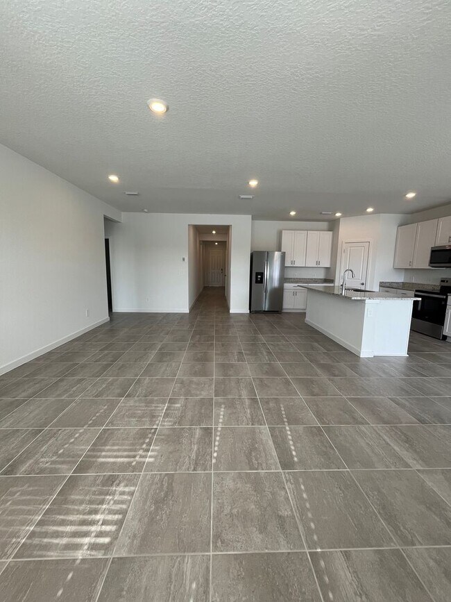 Foto del edificio - New Construction in Flagler Village 4bedroom 3 bath!!!!!