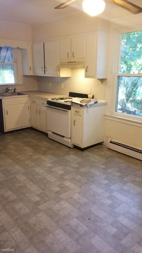 Foto principal - 4 br, 1 bath House - 605 Sherman Pkwy
