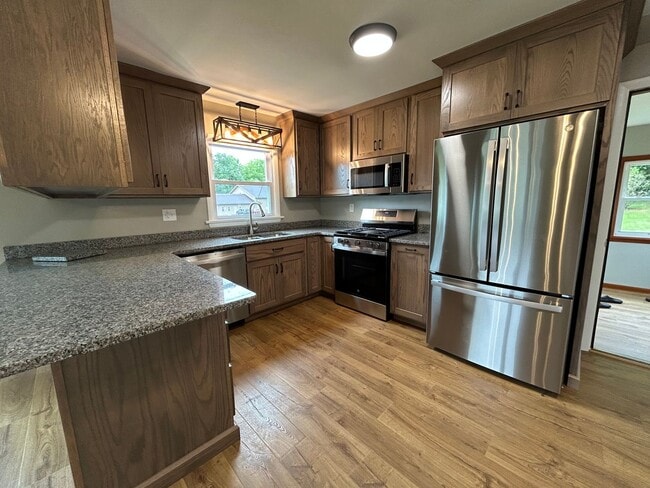 Building Photo - Newly Renovated Three Bedroom Home with Th...