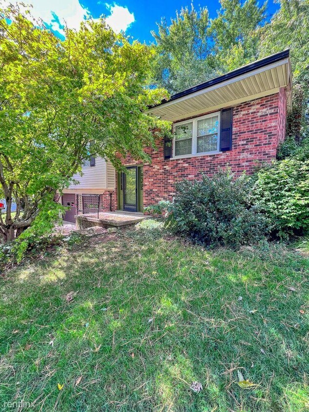 10105 Indian Hill Dr, Union, KY 41091 House Rental in Union, KY