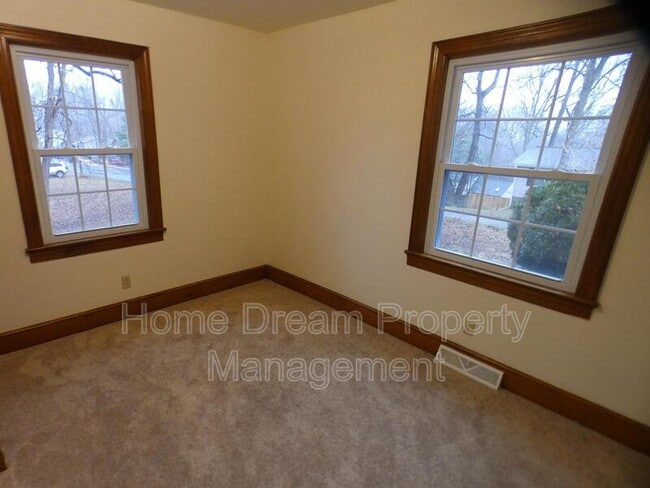 Building Photo - 12210 Chewning Ln