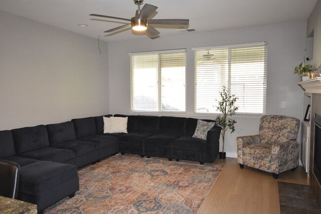 Building Photo - 11719 Kouros Way