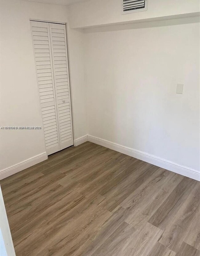 Foto del edificio - 7390 SW 30th Terrace