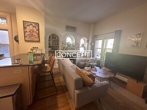 Building Photo - 195 Commonwealth Ave