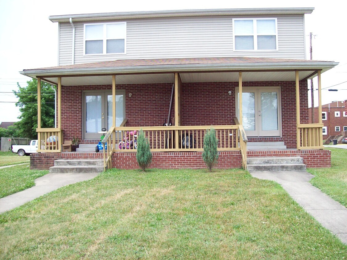 1103 24th St, Parkersburg, WV 26101 Townhome Rentals in Parkersburg
