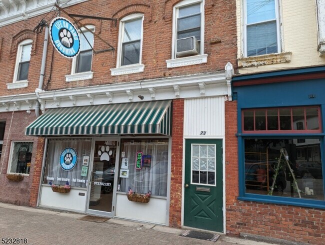 Building Photo - 73 Main St