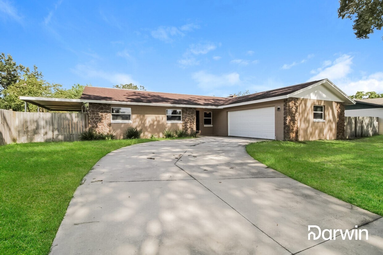 Primary Photo - 4983 Tangerine Ave