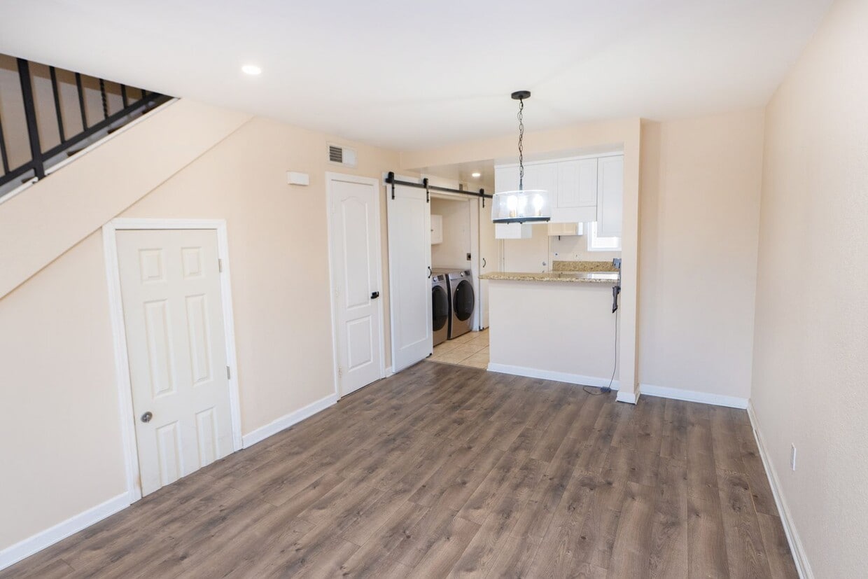 Primary Photo - 2 Bedroom 1.5 Bath Available Now in El Cajon! AC/OFF STREET PARKING/IN UNIT LAUNDRY