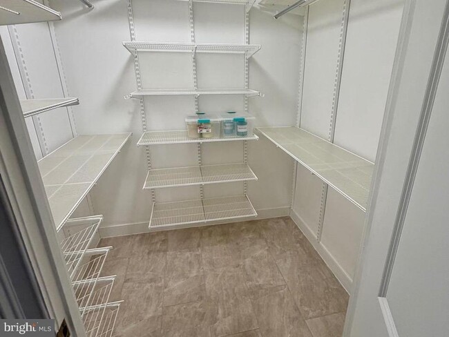 Building Photo - 555 Massachusetts Ave NW