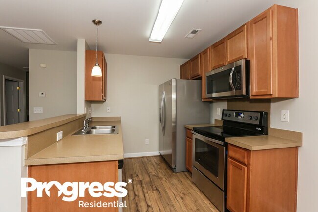 Foto del edificio - 4136 Broadstairs Dr SW