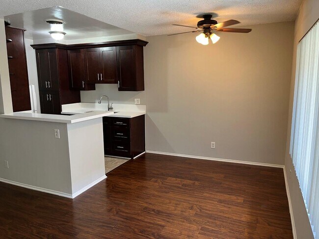 Kitchen - 12766 Pacific Ave