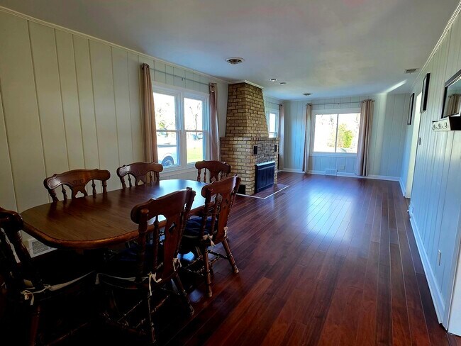 Foto del edificio - 36752 N Wildwood Dr