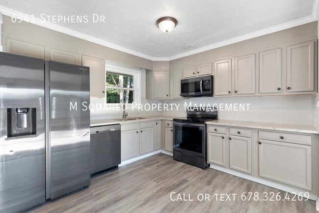 Building Photo - 6941 Stephens Dr