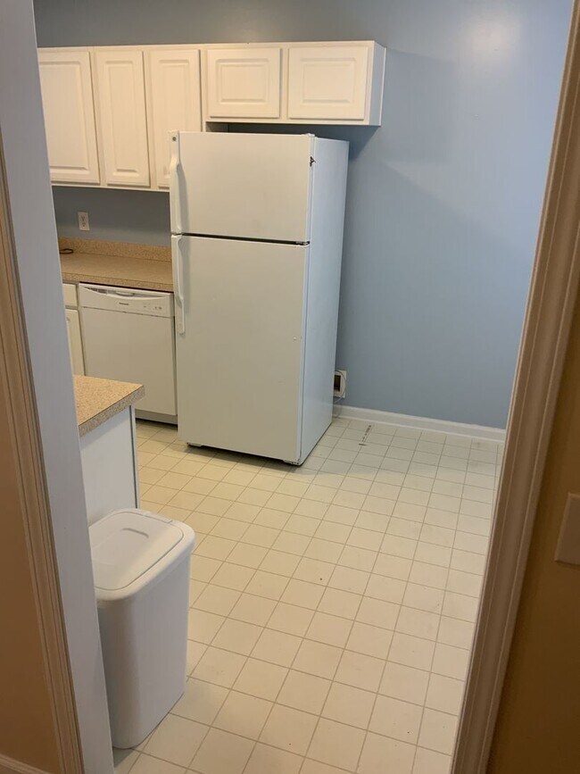 Foto del edificio - 127 Linville Ct