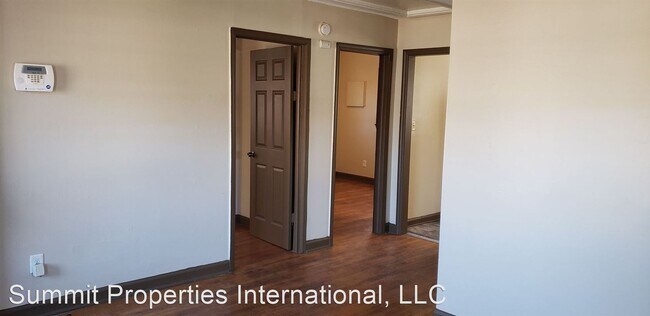 Building Photo - 2 br, 1 bath House - 4523 Wildwood Ave