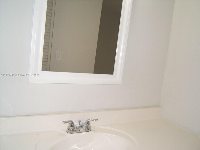 Building Photo - 9022 SW 123rd Ct