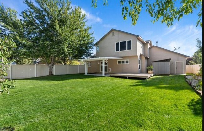 Foto del edificio - 5073 N Dove Ridge Pl