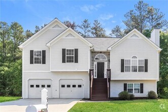 Building Photo - 1500 Cedar Hill