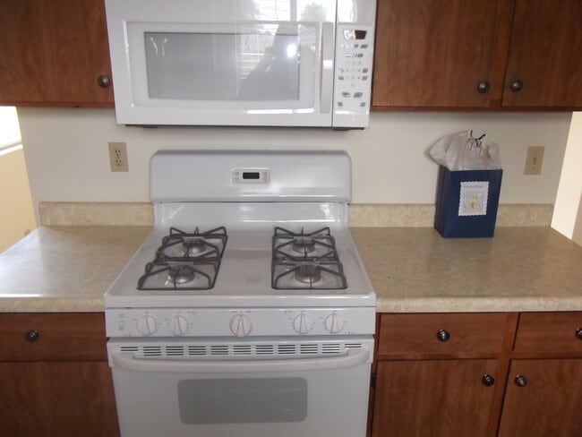 Foto del edificio - 616 Crosby Ln