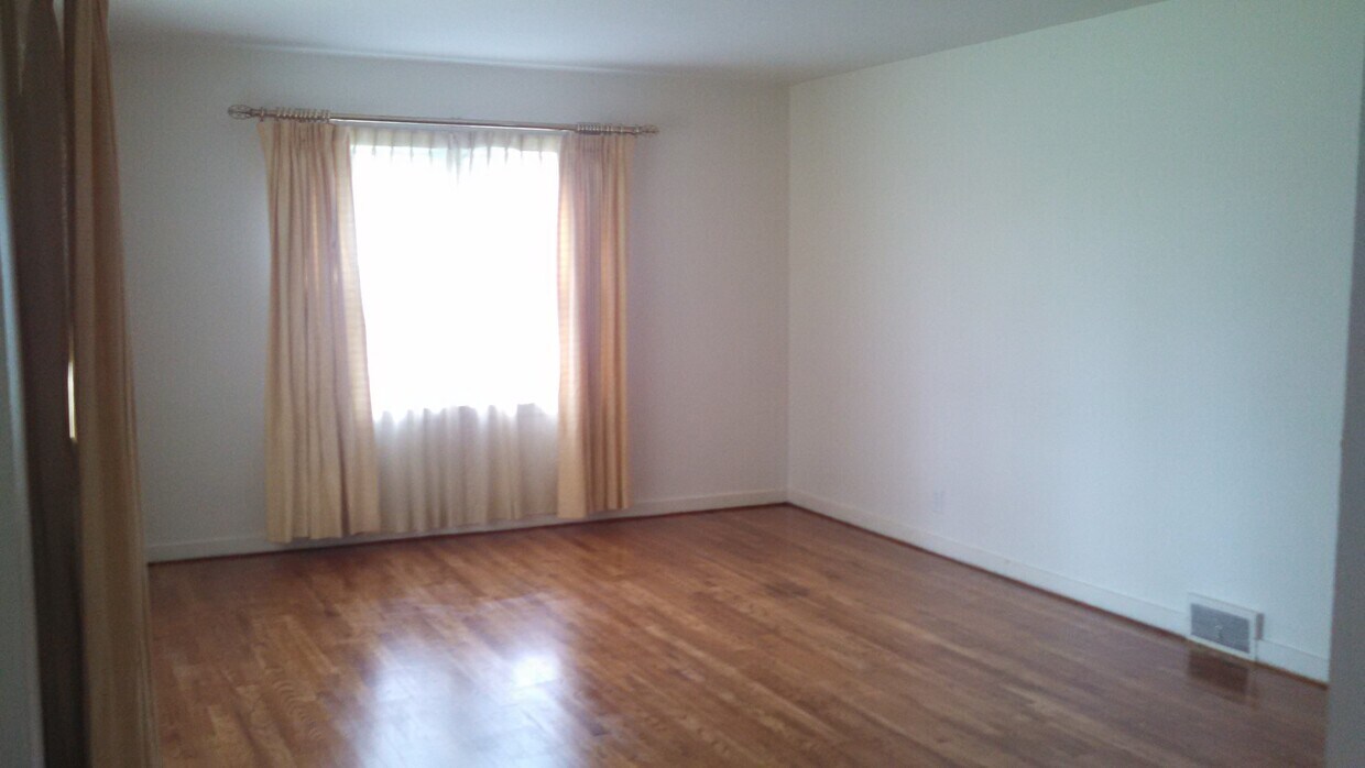 Foto del edificio - 712 W 12th St S