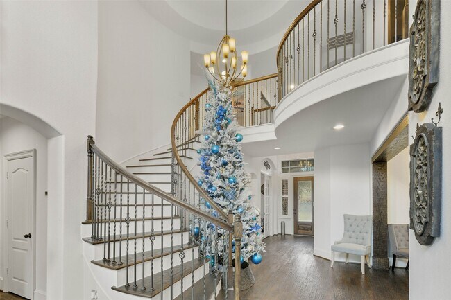 Foto del edificio - 17611 Fossil Ridge Ln