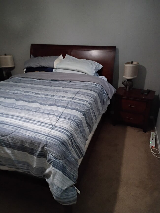 Foto del edificio - 1129 W Avenue J8