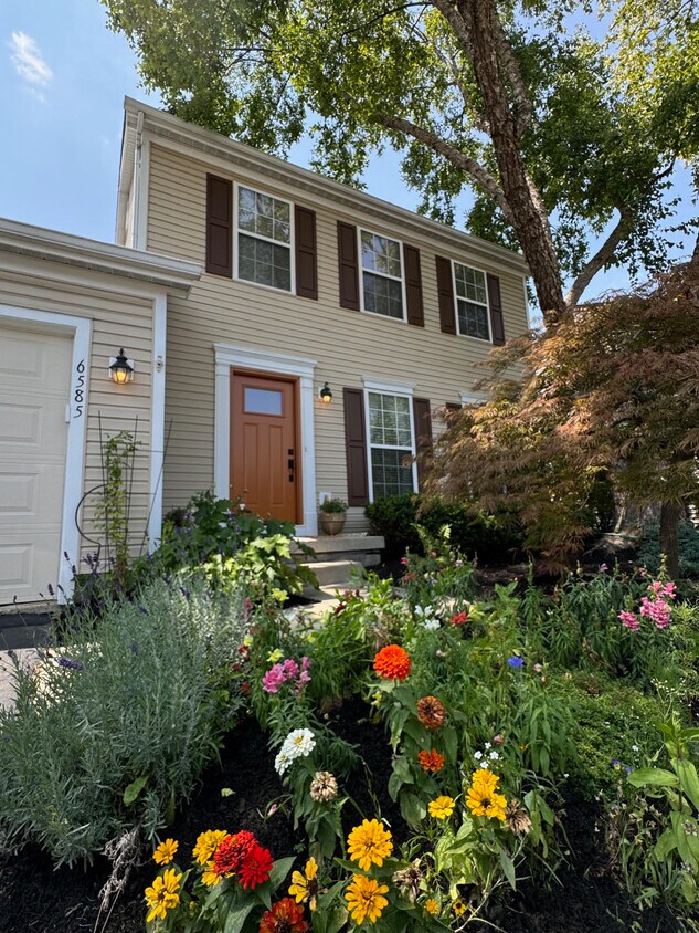 Foto principal - 6585 Delburn Ct