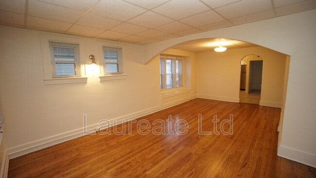 Building Photo - 3717 S Cherokee St