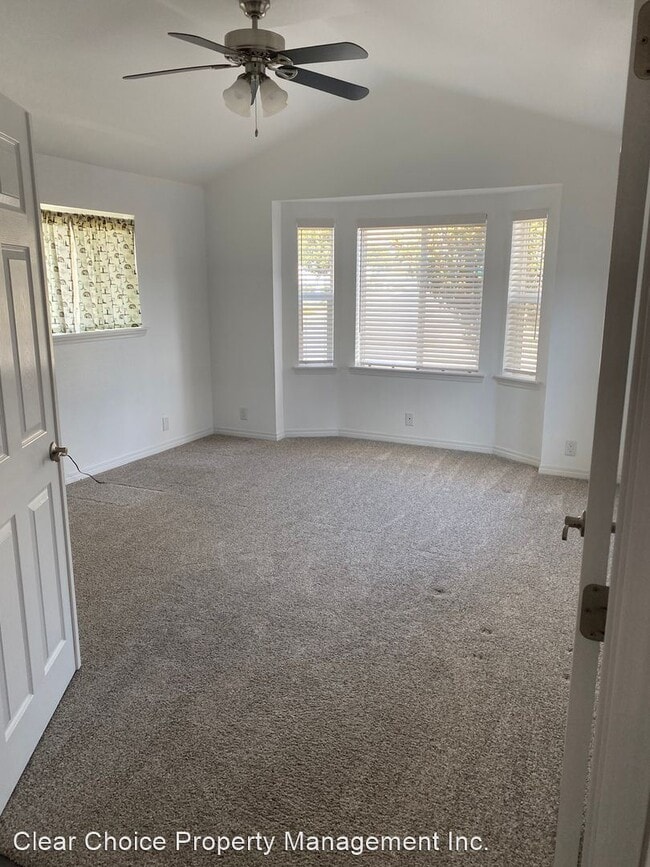 Foto del edificio - 3 br, 2 bath House - 2 Blue Jay