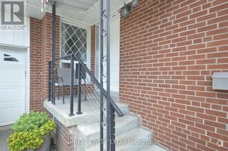 Building Photo - 23 Bairstow Crescent