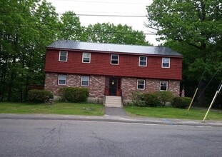 Building Photo - 122 Pleasant St