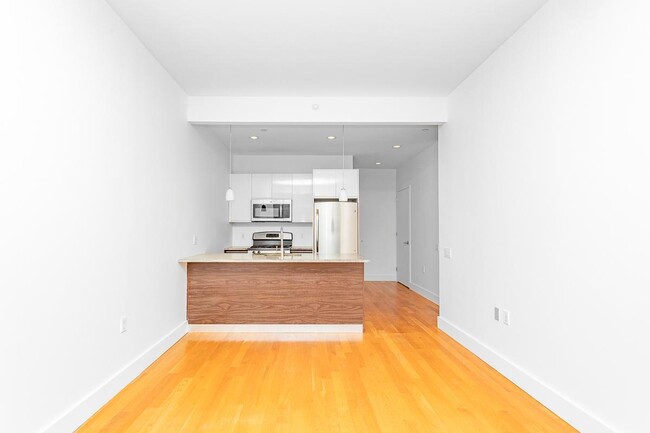 Building Photo - 836 Bergen St