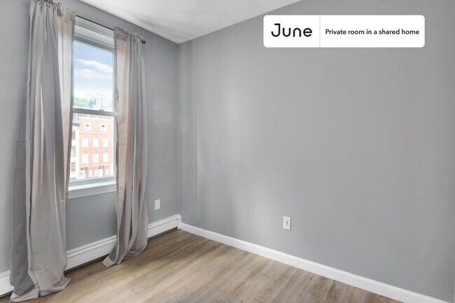Foto del edificio - Room in Shared 3 bed/1 bath home in North End