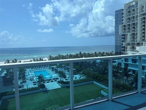 Building Photo - 2301 Collins Ave