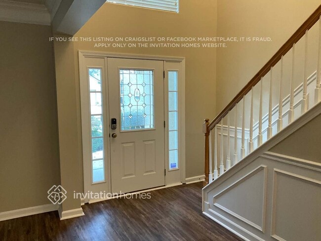 Building Photo - 8519 Glenbury Ct N