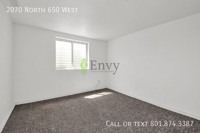 Building Photo - 2070 N 650 W