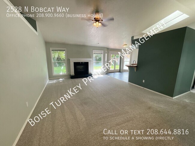 Foto del edificio - 2528 N Bobcat Way