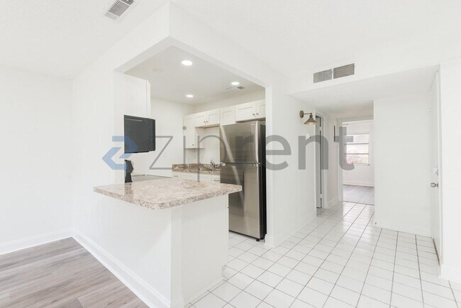 Building Photo - Unit 91
