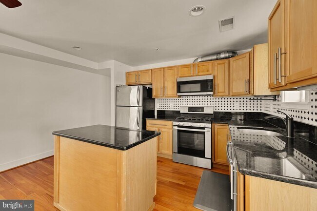 Foto del edificio - 610 Jefferson St NW