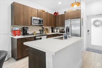 Building Photo - 8301 NW 41st St