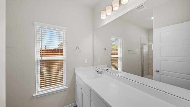 Foto del edificio - 13311 Bald Eagle Way