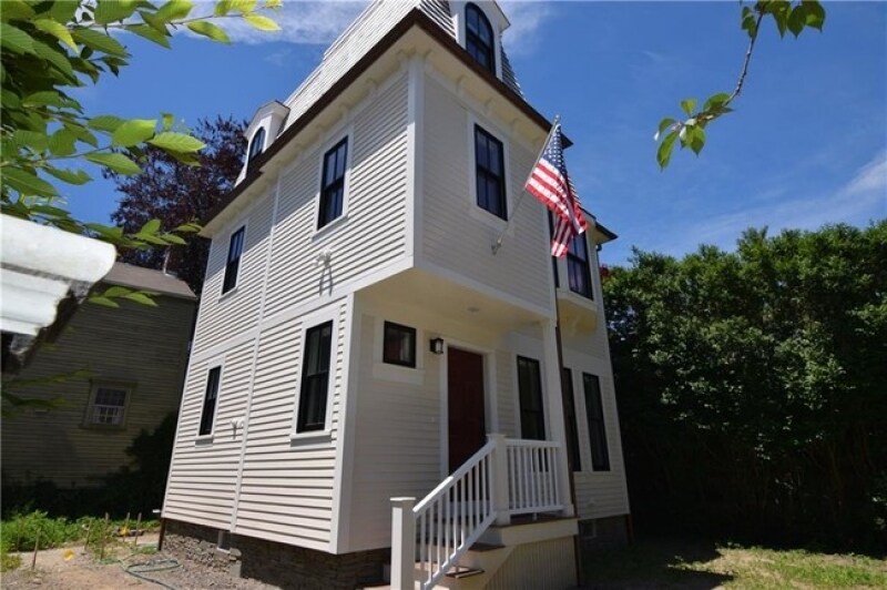 Primary Photo - 24 2nd St